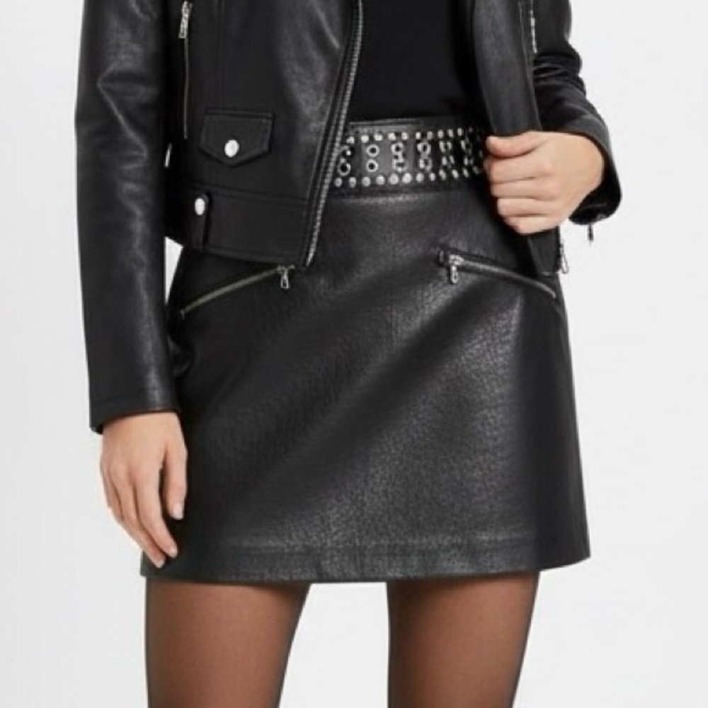 NWOT Y2k Stud leather skirt